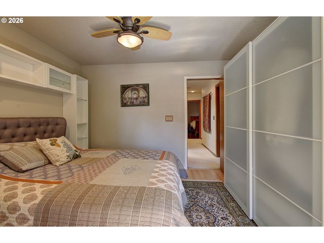 16165 Sw COPPER CREEK Dr, Portland, OR 97224