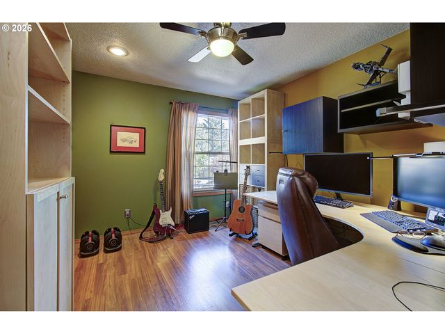 16165 Sw COPPER CREEK Dr, Portland, OR 97224