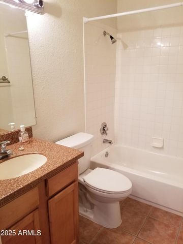 7550 N 12TH Street 225, Phoenix, AZ 85020