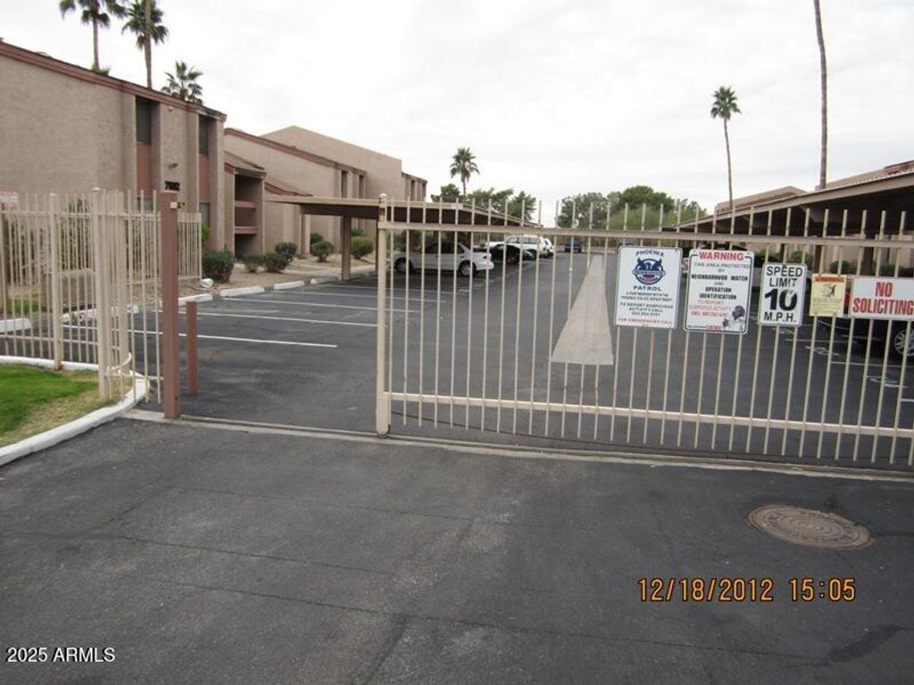 7550 N 12TH Street 225, Phoenix, AZ 85020
