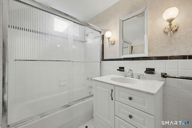 77 Ridge Road, Stratford, CT 06614