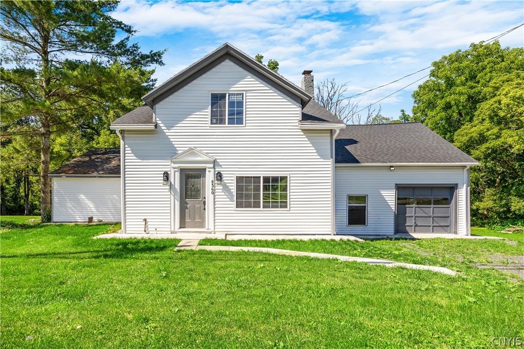 8360 Cazenovia Road, Pompey, NY 13104