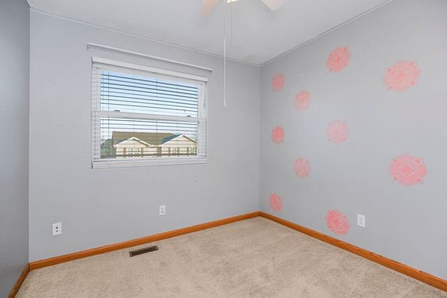 1003 Madelyn Drive, Kearney, MO 64060