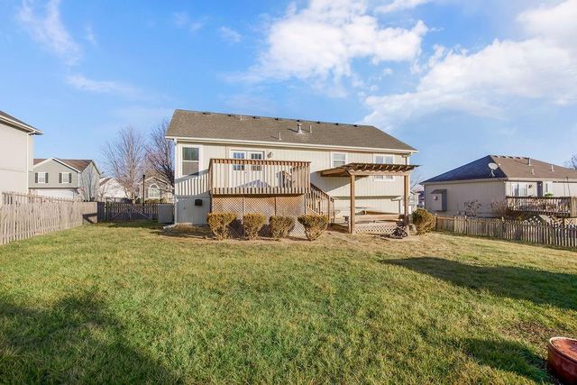 1003 Madelyn Drive, Kearney, MO 64060