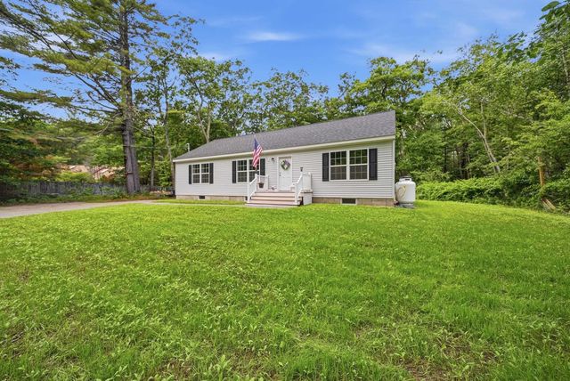 32 Andrews Road, Tilton, NH 03276