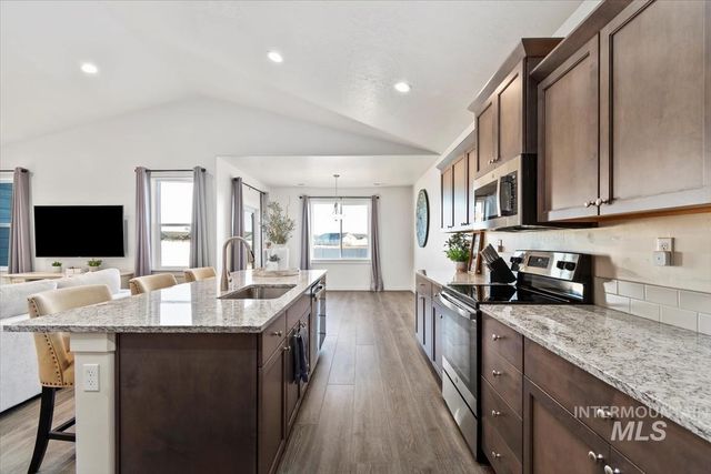 17316 N Domingo Pl, Nampa, ID 83687