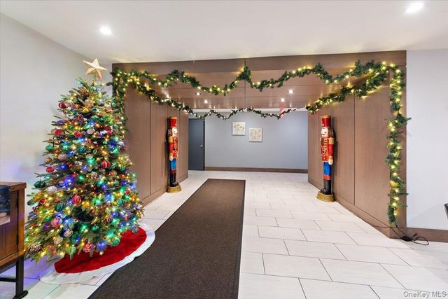 505 Central Avenue 725, White Plains, NY 10606