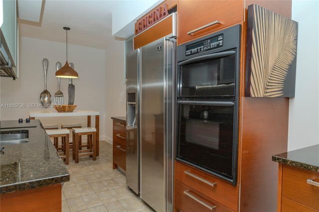 1800 S Ocean Dr 908, Hallandale Beach, FL 33009