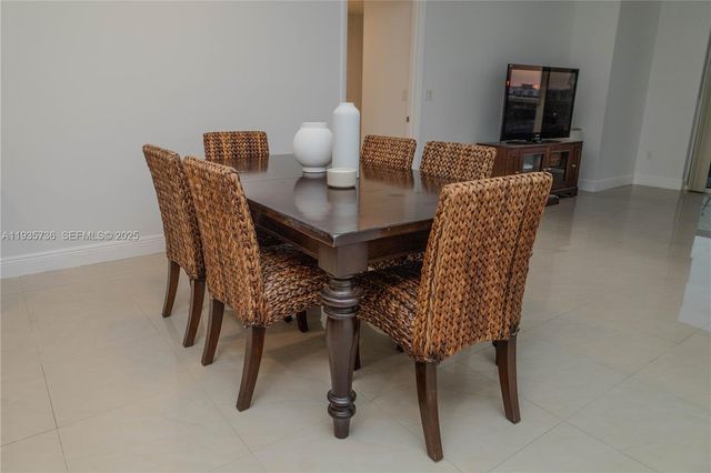 1800 S Ocean Dr 908, Hallandale Beach, FL 33009