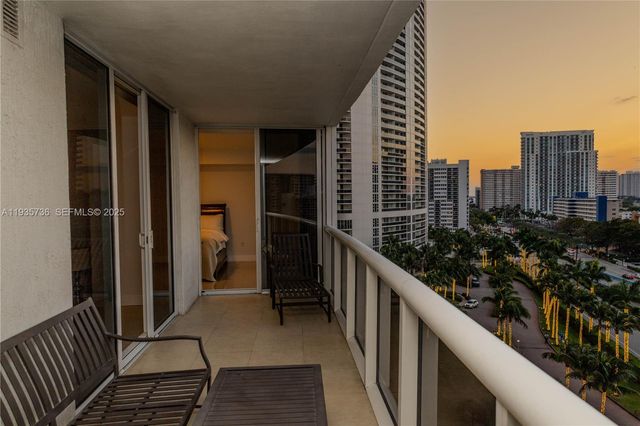 1800 S Ocean Dr 908, Hallandale Beach, FL 33009