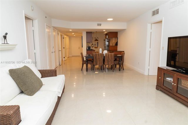 1800 S Ocean Dr 908, Hallandale Beach, FL 33009