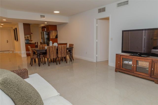 1800 S Ocean Dr 908, Hallandale Beach, FL 33009
