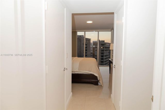 1800 S Ocean Dr 908, Hallandale Beach, FL 33009