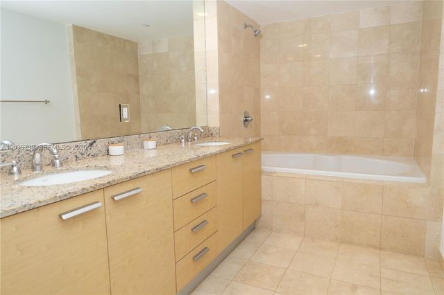 1800 S Ocean Dr 908, Hallandale Beach, FL 33009