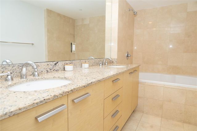 1800 S Ocean Dr 908, Hallandale Beach, FL 33009