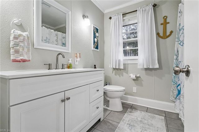 1724 Whaleyville BLVD, Suffolk, VA 23434