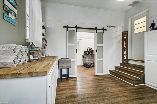 1724 Whaleyville BLVD, Suffolk, VA 23434