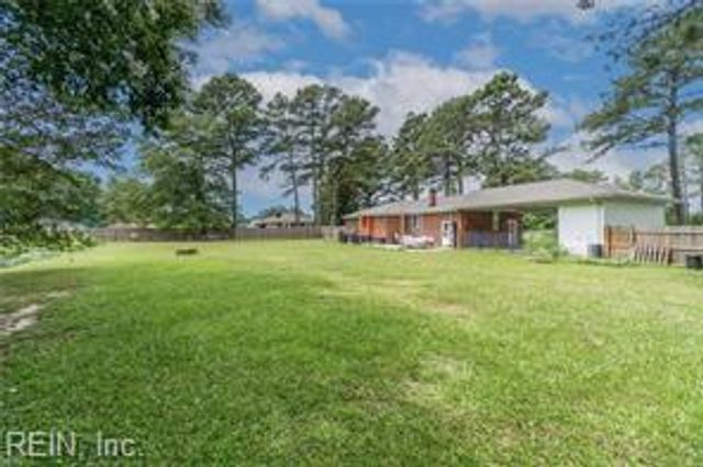 1724 Whaleyville BLVD, Suffolk, VA 23434