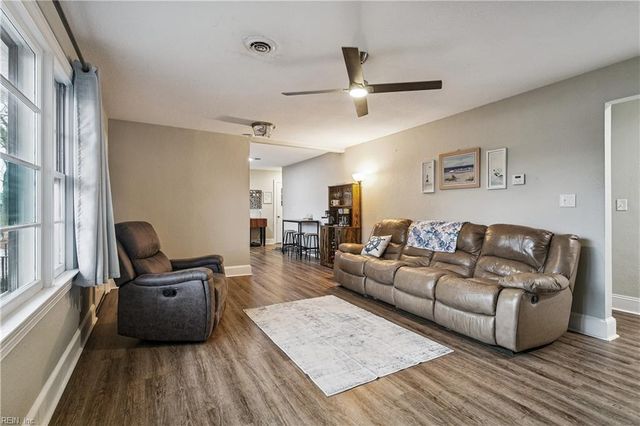 1724 Whaleyville BLVD, Suffolk, VA 23434