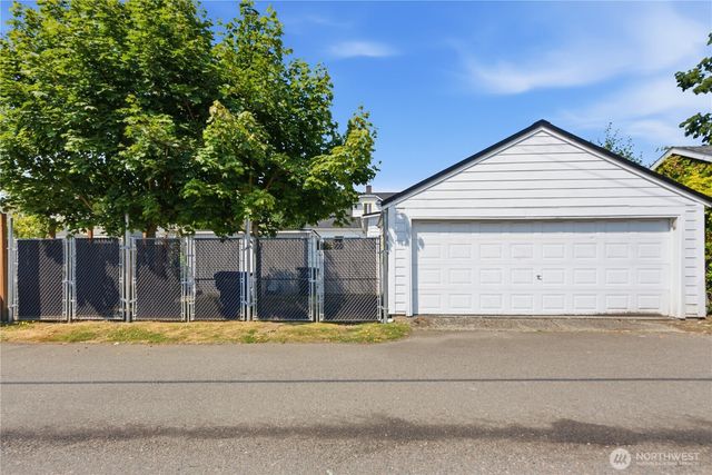 1515 Lombard Avenue, Everett, WA 98201