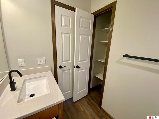 104 W Ida Lane, Lincoln, NE 68523