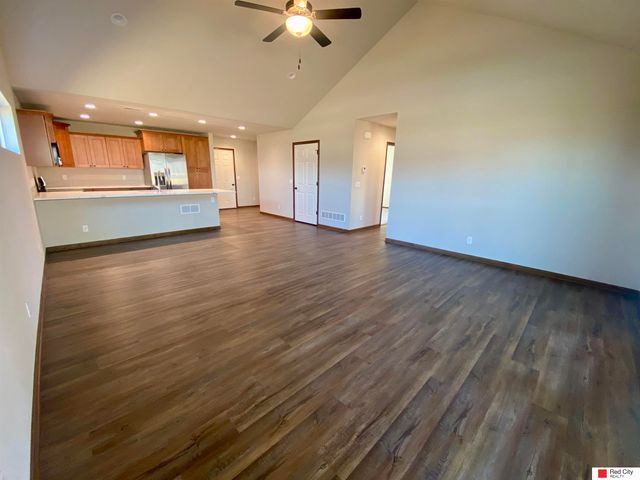 104 W Ida Lane, Lincoln, NE 68523