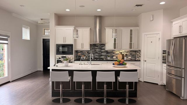 6683 Escondido Street, Irving, TX 75039