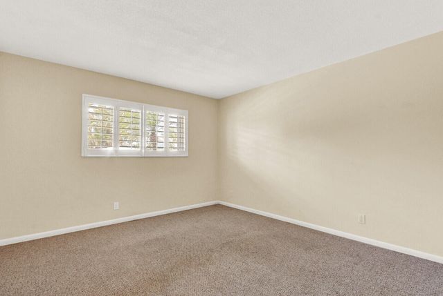 9 Westwood Avenue 102b, Tequesta, FL 33469