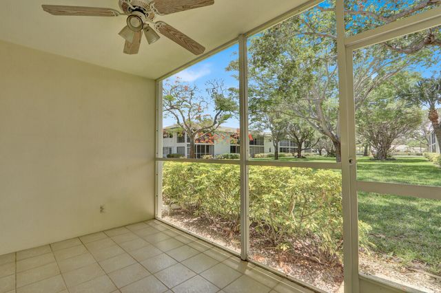 9 Westwood Avenue 102b, Tequesta, FL 33469