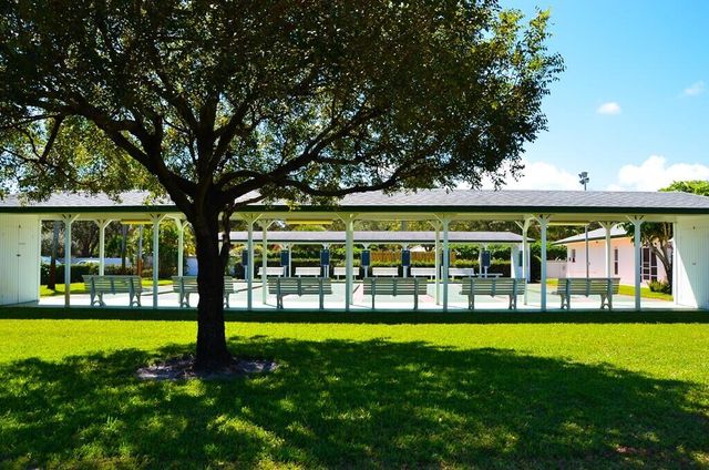 9 Westwood Avenue 102b, Tequesta, FL 33469