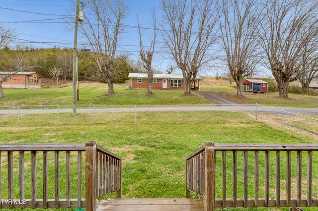 965 Roaring Fork Road, Greeneville, TN 37745