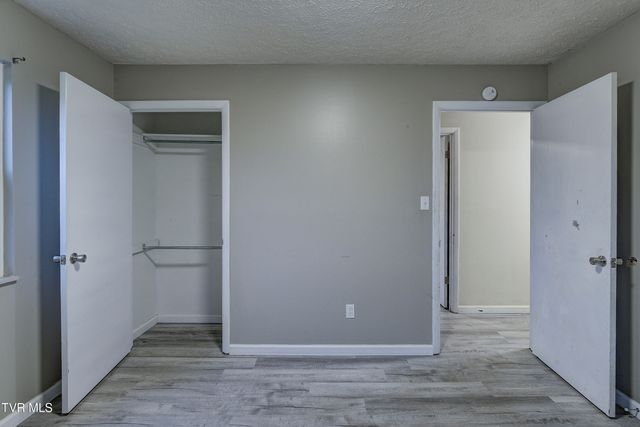 965 Roaring Fork Road, Greeneville, TN 37745