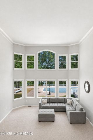 7 Salvatore Drive, Lakewood, NJ 08701