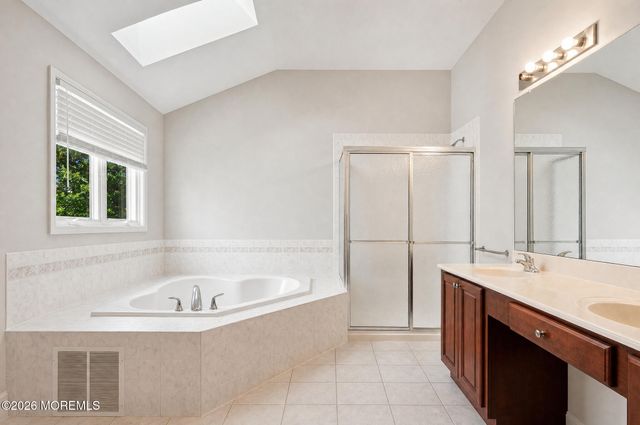 7 Salvatore Drive, Lakewood, NJ 08701
