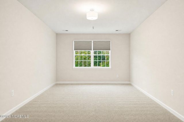 7 Salvatore Drive, Lakewood, NJ 08701