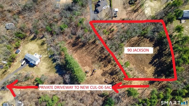 90 Jackson Street, Avon, CT 06001