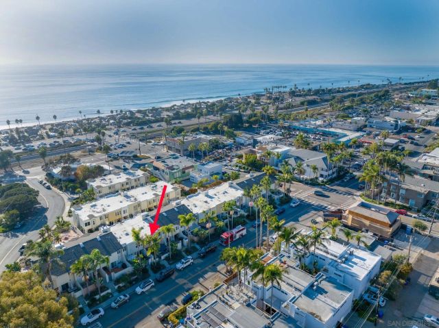 2140 Orinda Dr E, Cardiff, CA 92007