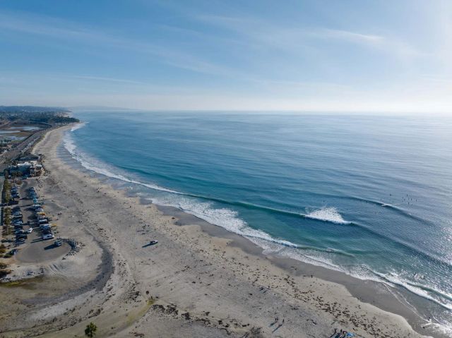 2140 Orinda Dr E, Cardiff, CA 92007