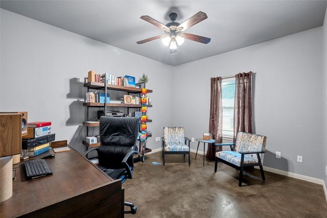 207 Cresthill Circle, Valley Mills, TX 76689