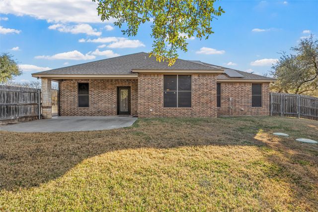 207 Cresthill Circle, Valley Mills, TX 76689