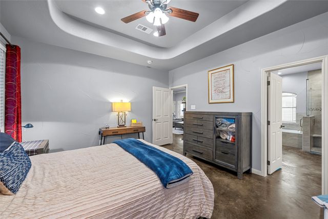 207 Cresthill Circle, Valley Mills, TX 76689