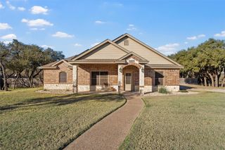 207 Cresthill Circle, Valley Mills, TX 76689