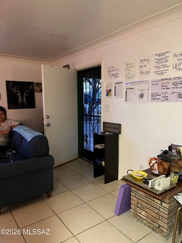 2717 E Eastland Street, Tucson, AZ 85716