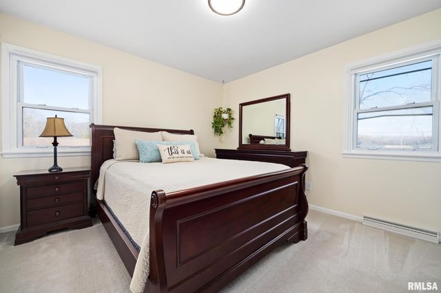 1109 E BROOKHILL Road, Peoria, IL 61615