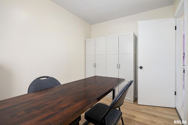 1109 E BROOKHILL Road, Peoria, IL 61615