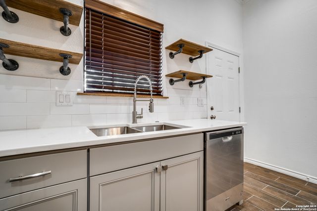 312 Quitman, San Antonio, TX 78208