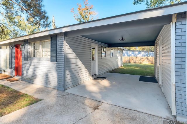 30564 Corby Dr, Denham Springs, LA 70726