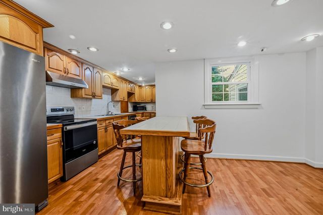 2831 SPRINGFIELD RD, Broomall, PA 19008