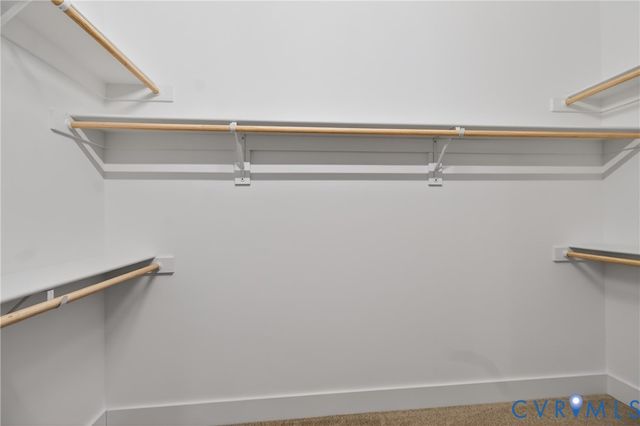 79 E Sunrise Dr, Warsaw, VA 22572