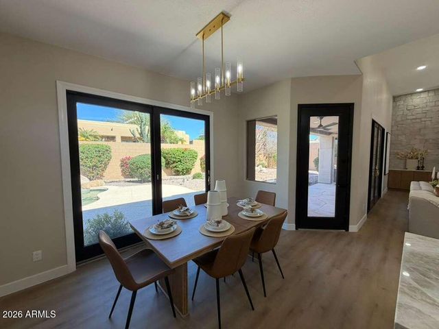 9406 E GAMBLE Lane, Scottsdale, AZ 85262